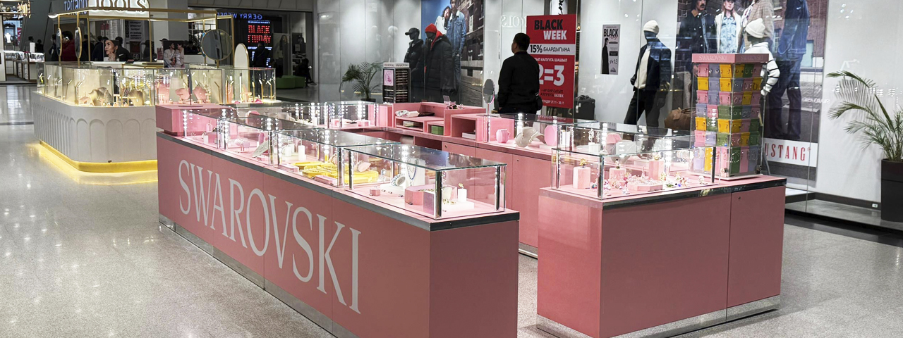 Фото магазина Swarovski 2