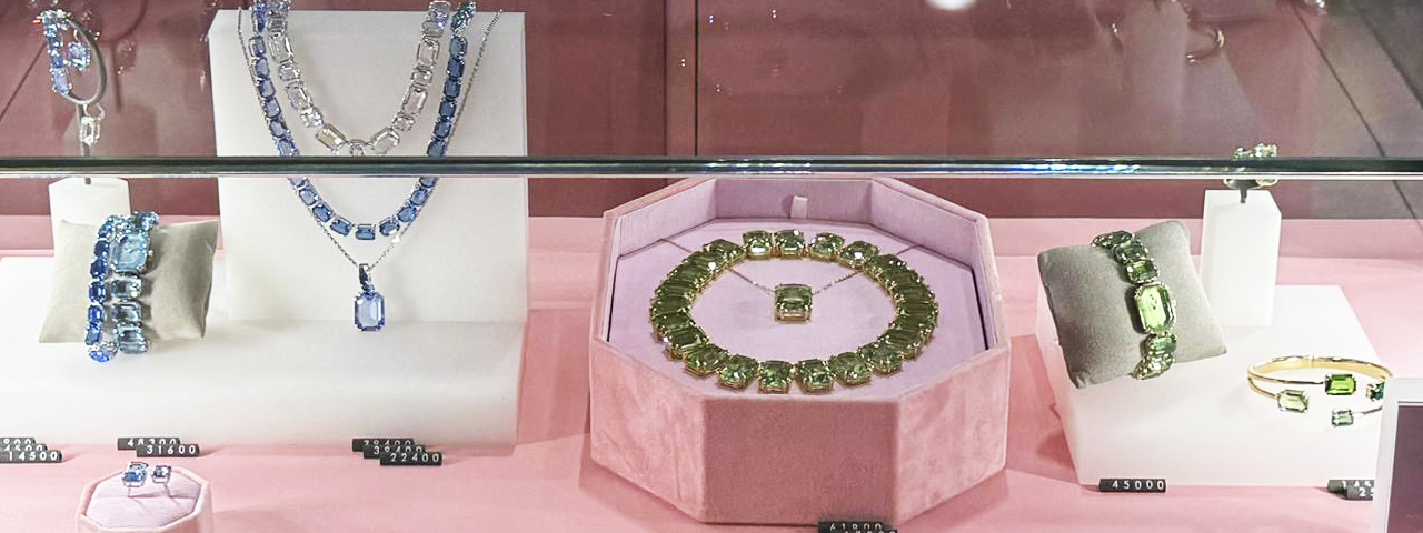 Фото магазина Swarovski 5
